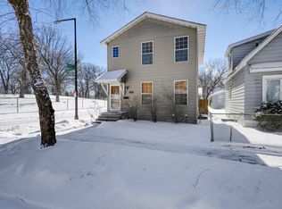 36 Winnipeg Ave, Saint Paul, MN 55117