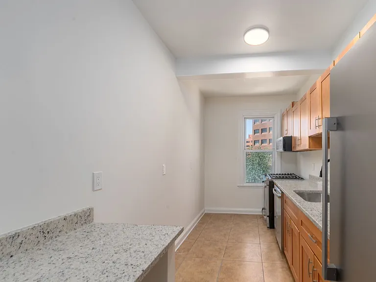 Guilford Apartments, LLC — Photo 19