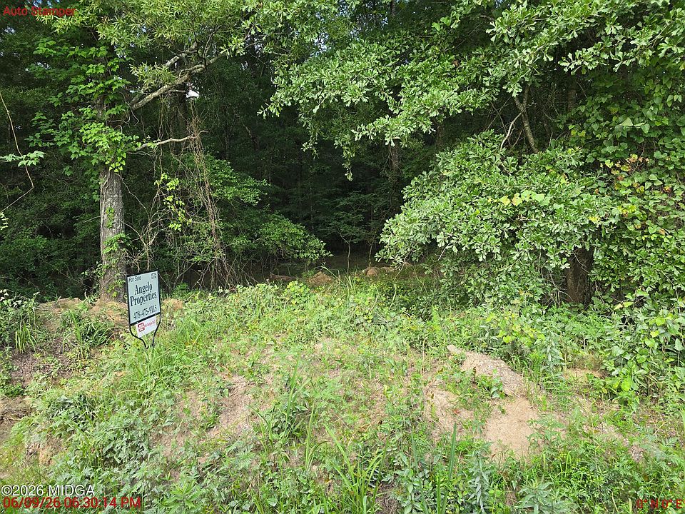 1st image of 2300 Dennis Rd