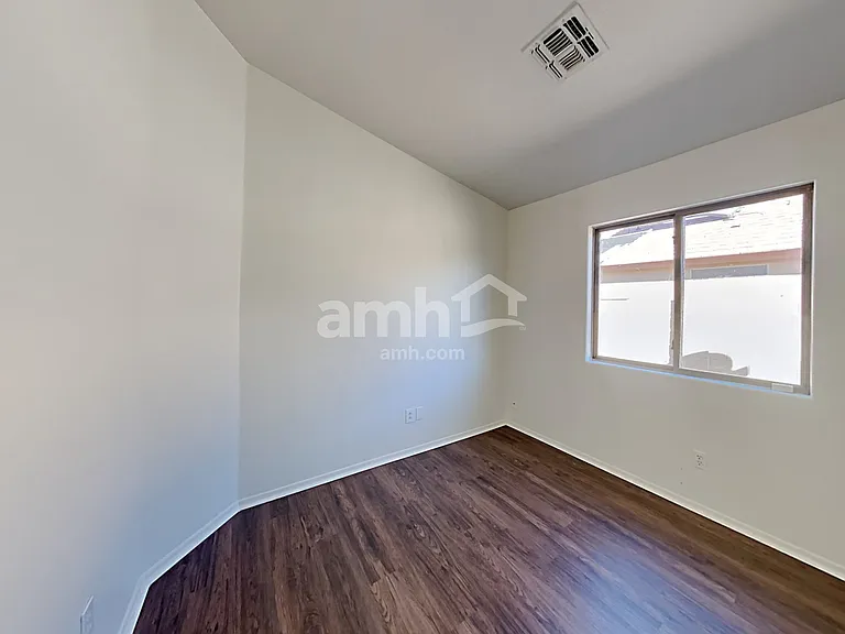 4324 W Darrow St — Photo 14