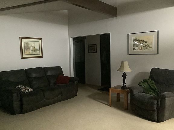 3rd image of 9452 Herbert Pl