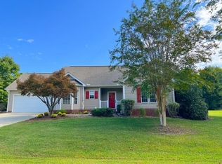 3709 Highland Creek Dr, Apex, NC 27539