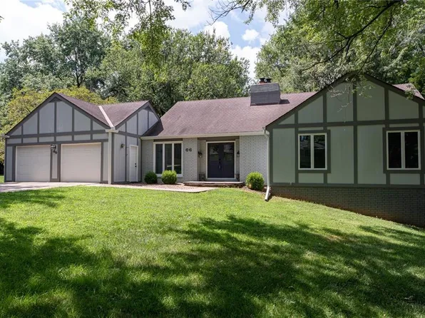 66 Stonecrest St, Saint Joseph, MO 64506
