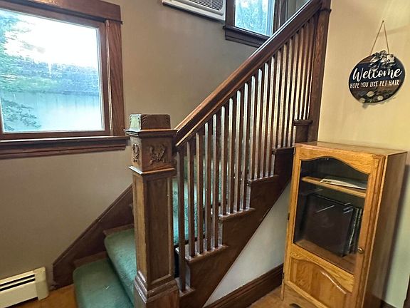 4th image of 316 N Park St