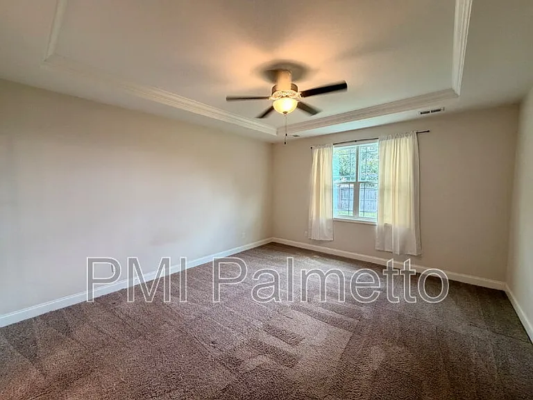 628 Colston Ln — Photo 12