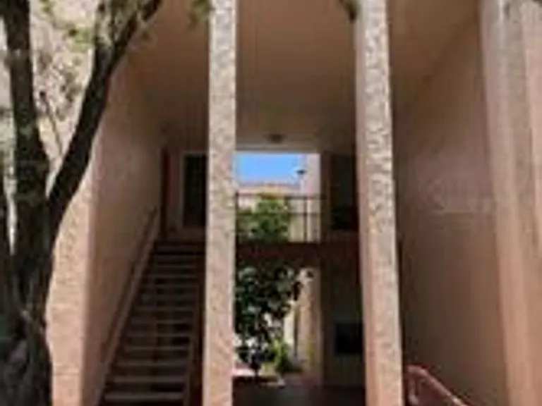 548 Orange Dr #14 — Photo 2