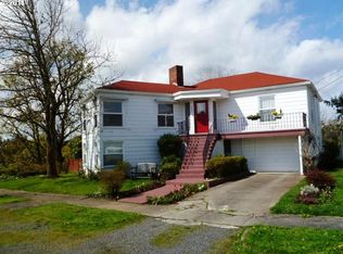 274 Cowlitz St, Saint Helens, OR 97051
