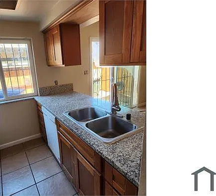 3 bed, 1313 sqft, $2,300 — Photo 2