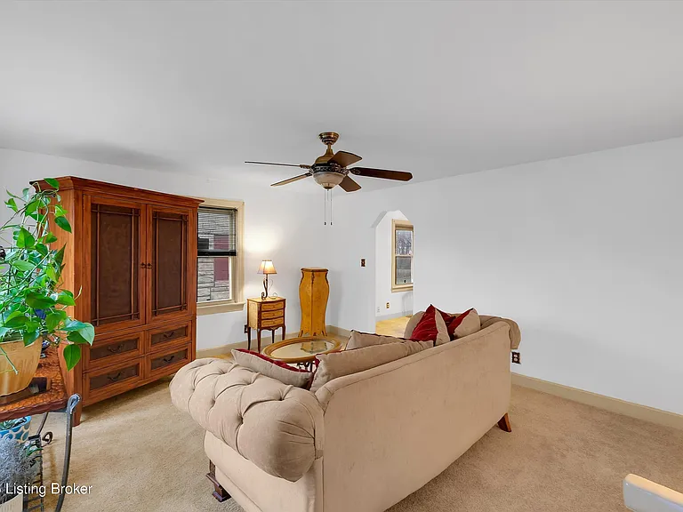 3534 Algonquin Pkwy — Photo 12