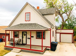 276 Lewis St, Sheridan, WY 82801