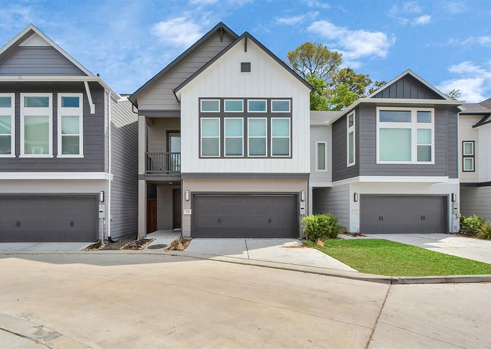 1st image of 704 Strawberry Pines Ct