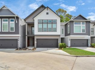 704 Strawberry Pines Ct, Houston, TX 77009