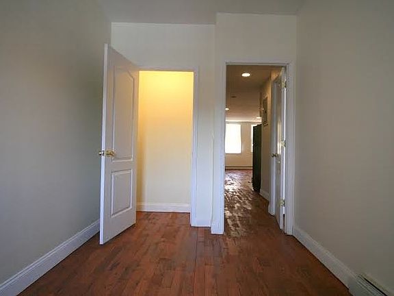 3rd image of 699 Schenck Ave