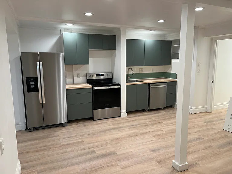 130 Fair St #1 — Photo 14