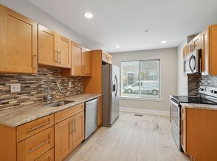 2522 Federal St #1, Philadelphia, PA 19146