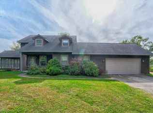 2928 Rustic Ridge Rd NE, Iowa City, IA 52240