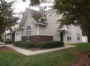 8361 Christmas Ct, Charlotte, NC 28216