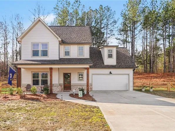 1135 Awenasa Dr, Villa Rica, GA 30180