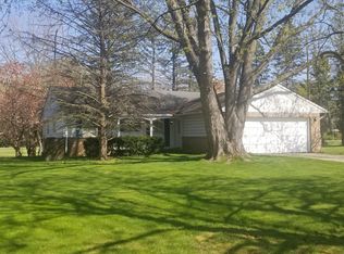 803 Chippewa Trl, Niles, MI 49120