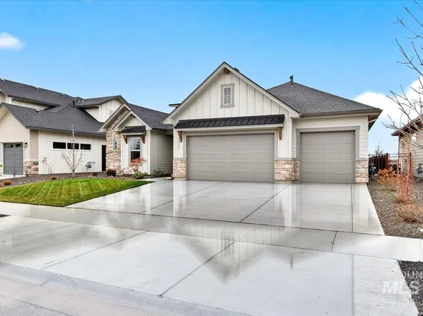 1911 N Willowick Ave, Eagle, ID 83616