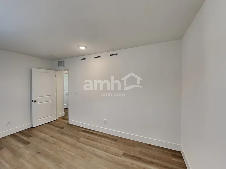 4230 Halo Hollyhock St — Photo 24