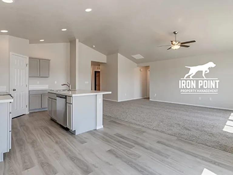 1449 W Crooked River Dr — Photo 3