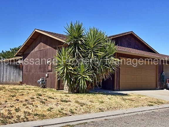 2nd image of 1394 Pajaro Ave APT 11
