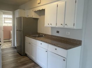 6701 Stanley Ave #19, Berwyn, IL 60402