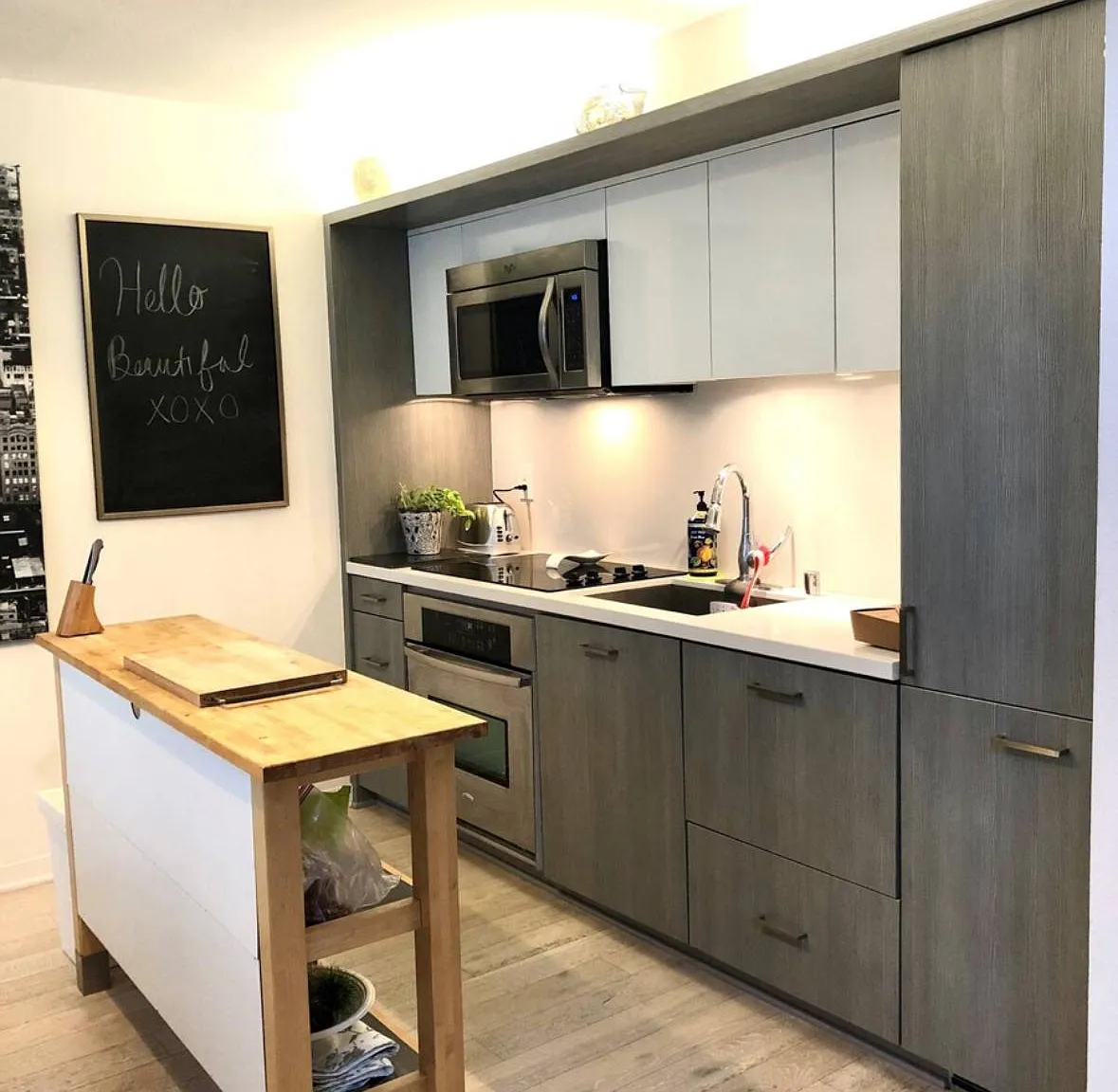 1 bed, 603 sqft, $2,350 — Photo 1