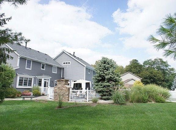 5th image of 15 Trappist Walk Ct