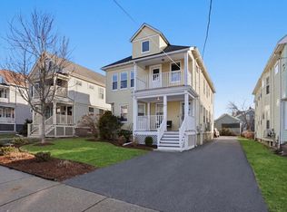 158 Pearl St #2, Newton, MA 02458