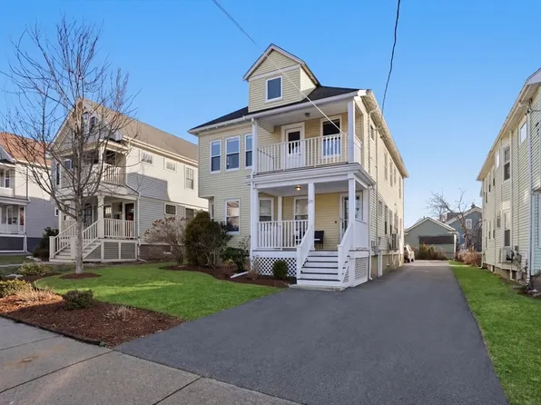 158 Pearl St #2, Newton, MA 02458