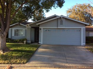 7501 Sunfield Ln, Sacramento, CA 95828