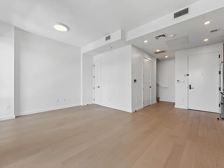 1211 Fulton St #6C — Photo 2