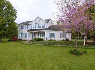 6766 Neff Rd, Medina, OH 44256