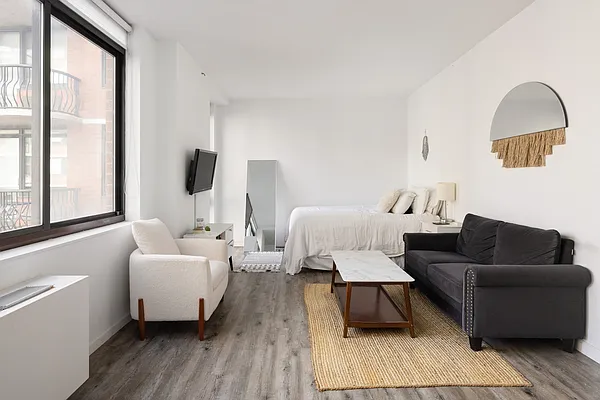 Rented by Douglas Elliman | media 2