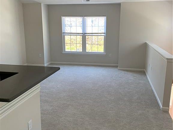 5th image of 1110 Settlement Dr #1110