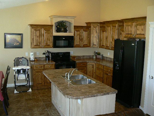 2nd image of 4908 Brookstone St