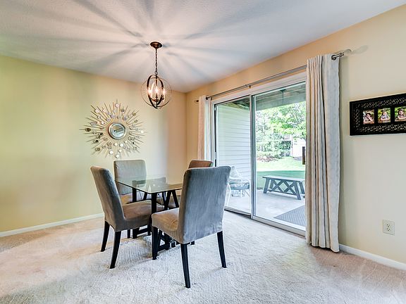5th image of 4401 N Point Ct APT 203