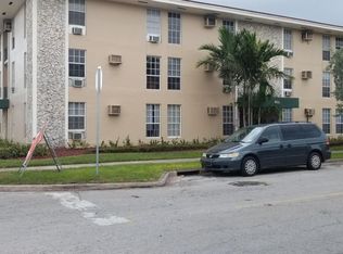 1400 S Douglas Rd APT 4, Coral Gables, FL 33134