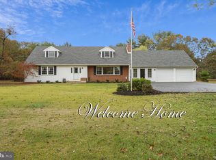 815 Deacon Rd, Hainesport, NJ 08036