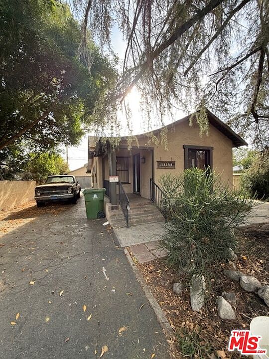 1st image of 11258 Califa St