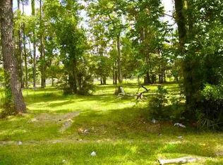 3265 Christopher St, Beaumont, TX 77708