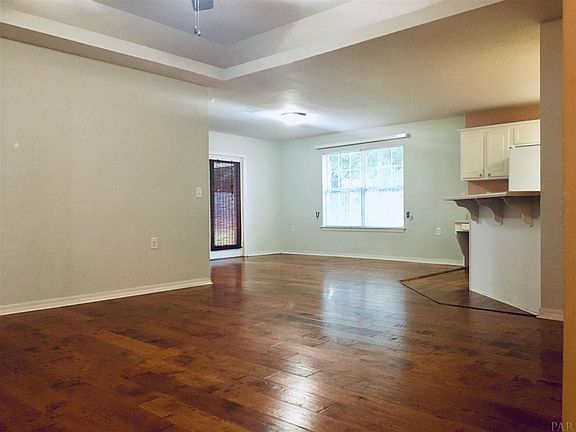 4th image of 4853 Pace Patriot Blvd
