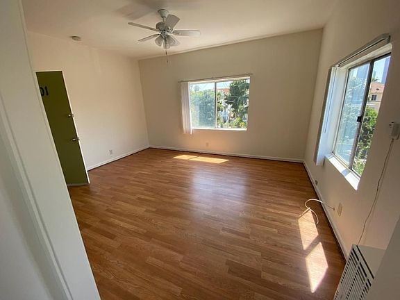 5th image of 265 Columbia Ave APT 201