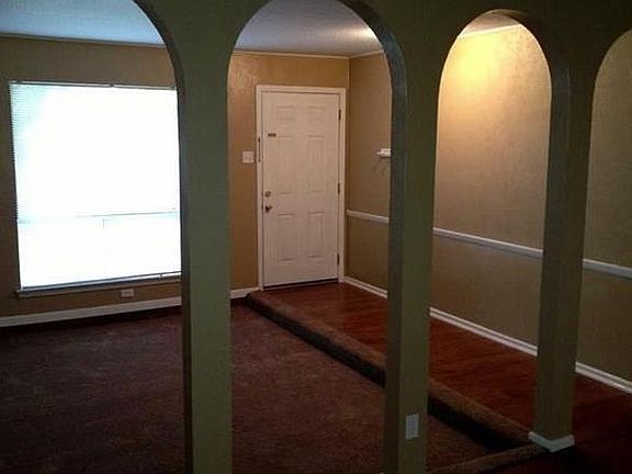 5th image of 1207 Briarcove Dr