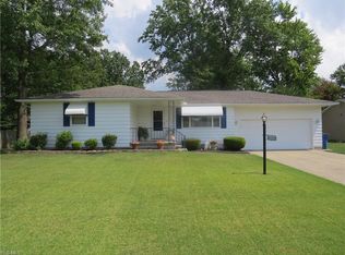 1700 N Nantucket Dr, Lorain, OH 44053