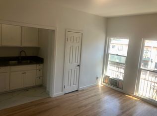 707 N Ridgewood Pl #213, Los Angeles, CA 90038