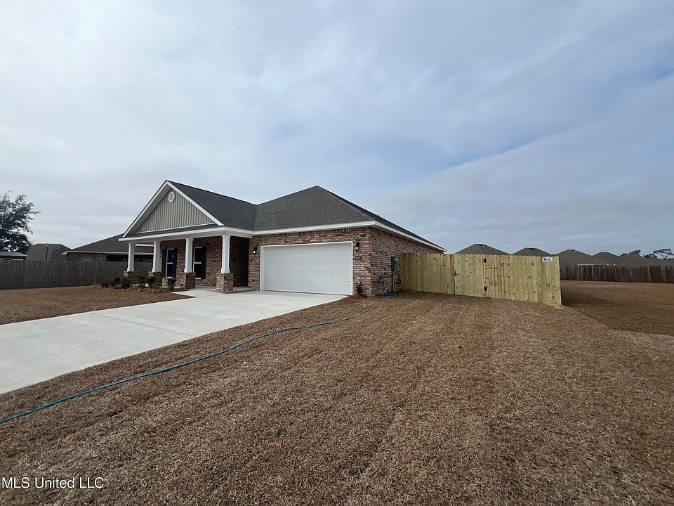 1st image of 5003 Sand Dollar Dr