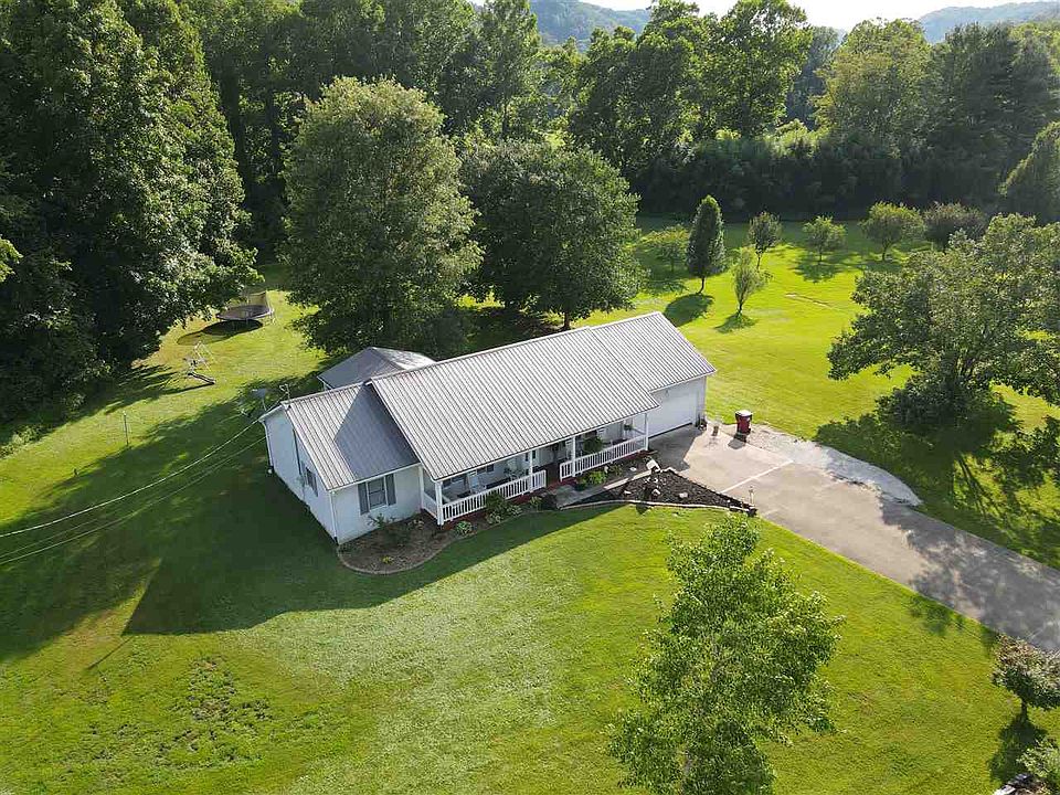 1st image of 60 Lynbree Ln
